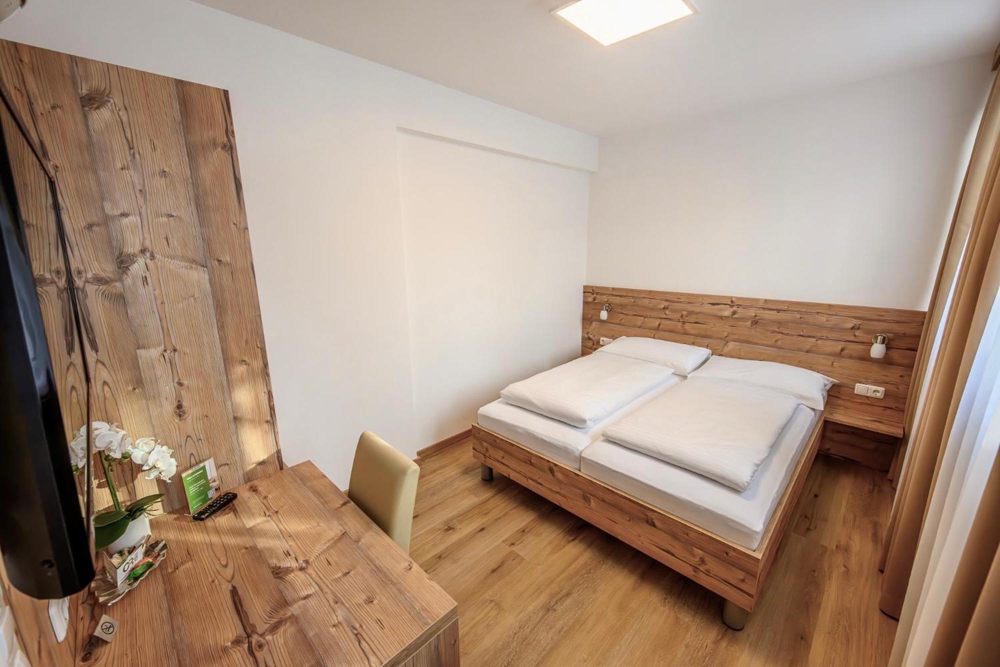 Hotel "City Rooms Wels" Bagian luar foto