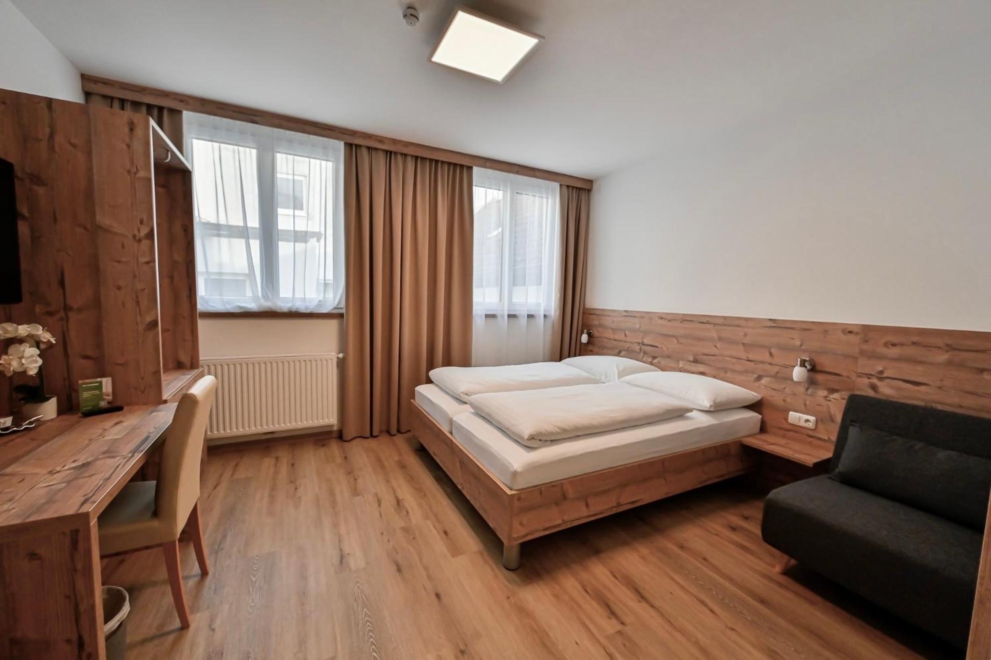 Hotel "City Rooms Wels" Bagian luar foto