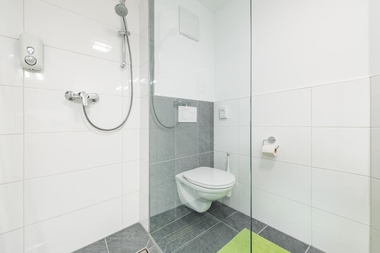 Hotel "City Rooms Wels" Bagian luar foto