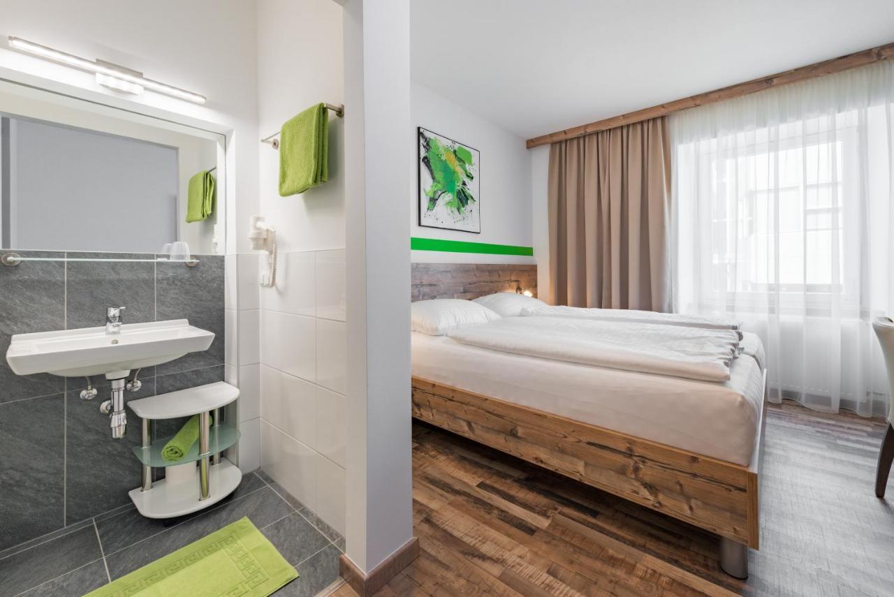 Hotel "City Rooms Wels" Bagian luar foto