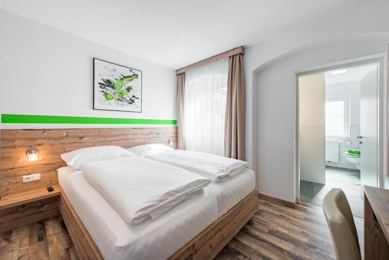 Hotel "City Rooms Wels" Bagian luar foto